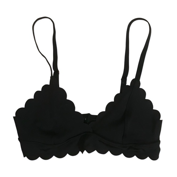 Out From Under Ayden Scallop Triangle Bra - Picture 6 of 8